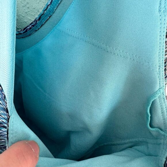 Short Racerback V-Neck Jersey - Picture 5 of 9